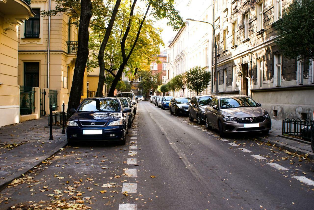 Large And Cozy 60 M2, Cracow Old Town Apartment *